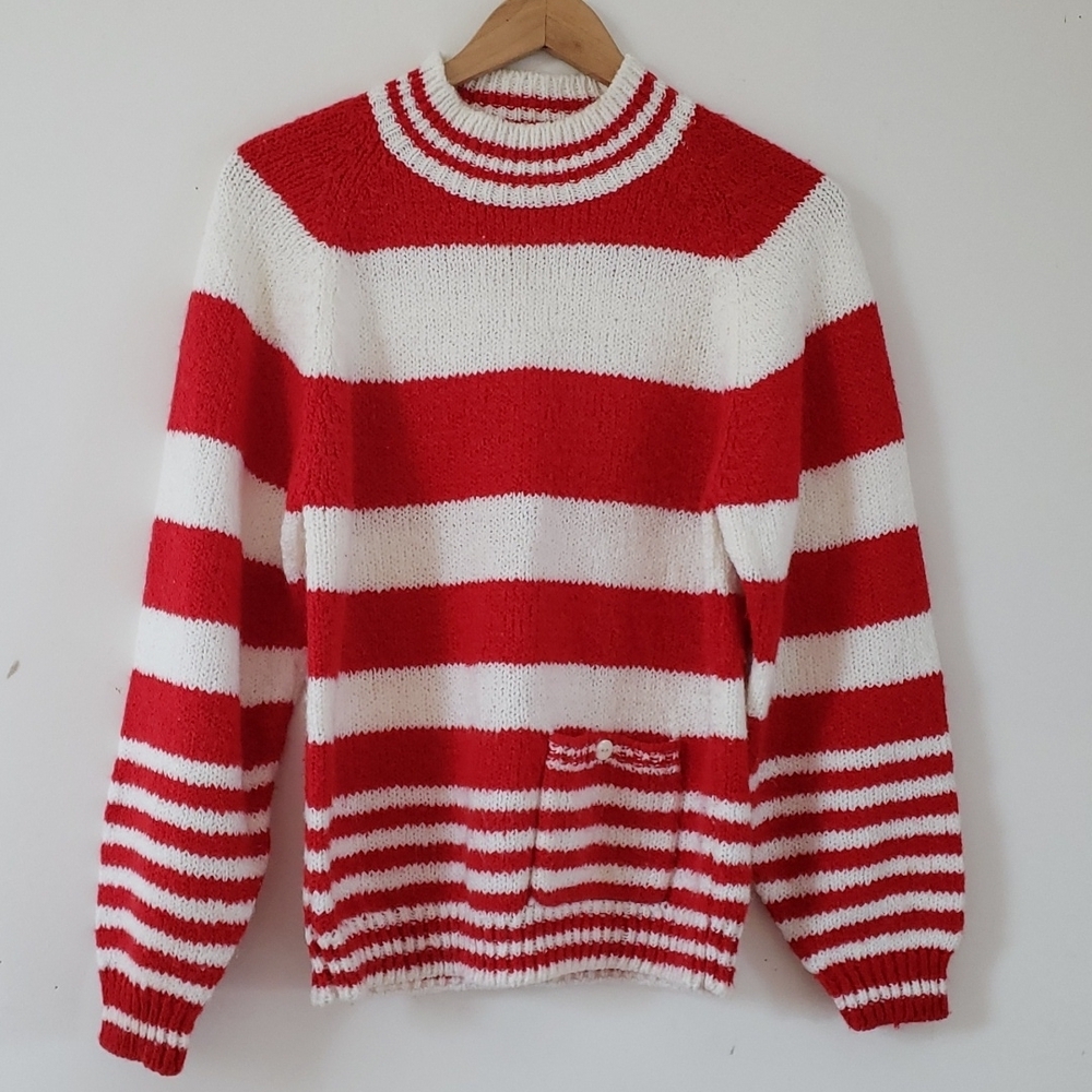 Vintage, Her's a Hug Red & White Stripe "Candy Cane" Christmas Sweater Size M